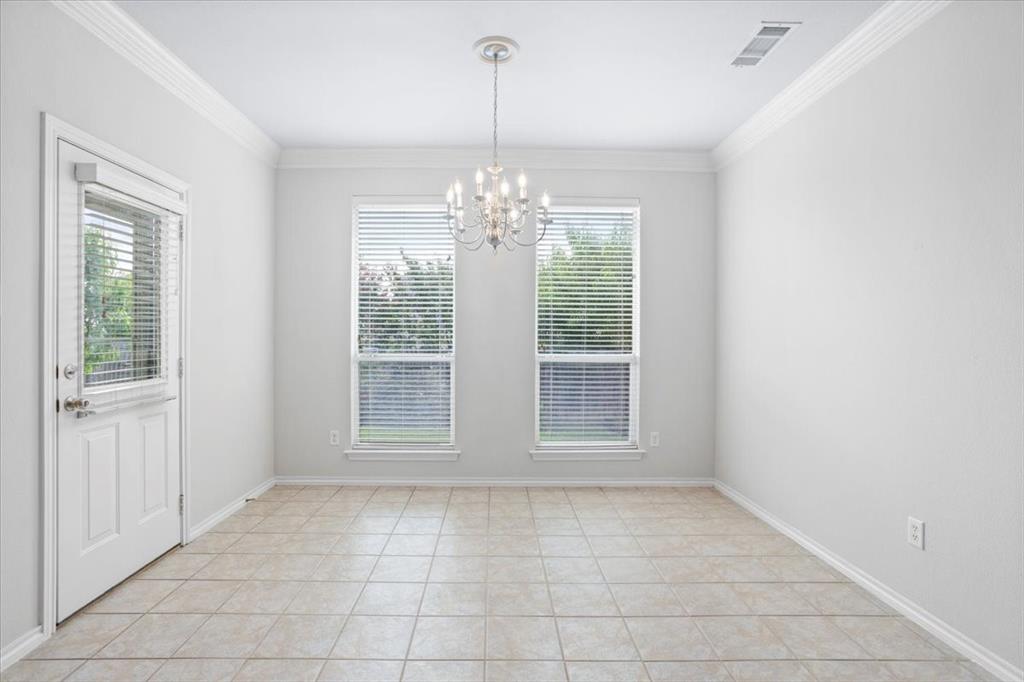 5924 Center Ridge Drive Property Photo 13