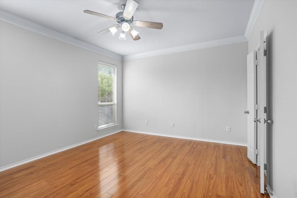 5924 Center Ridge Drive Property Photo 16