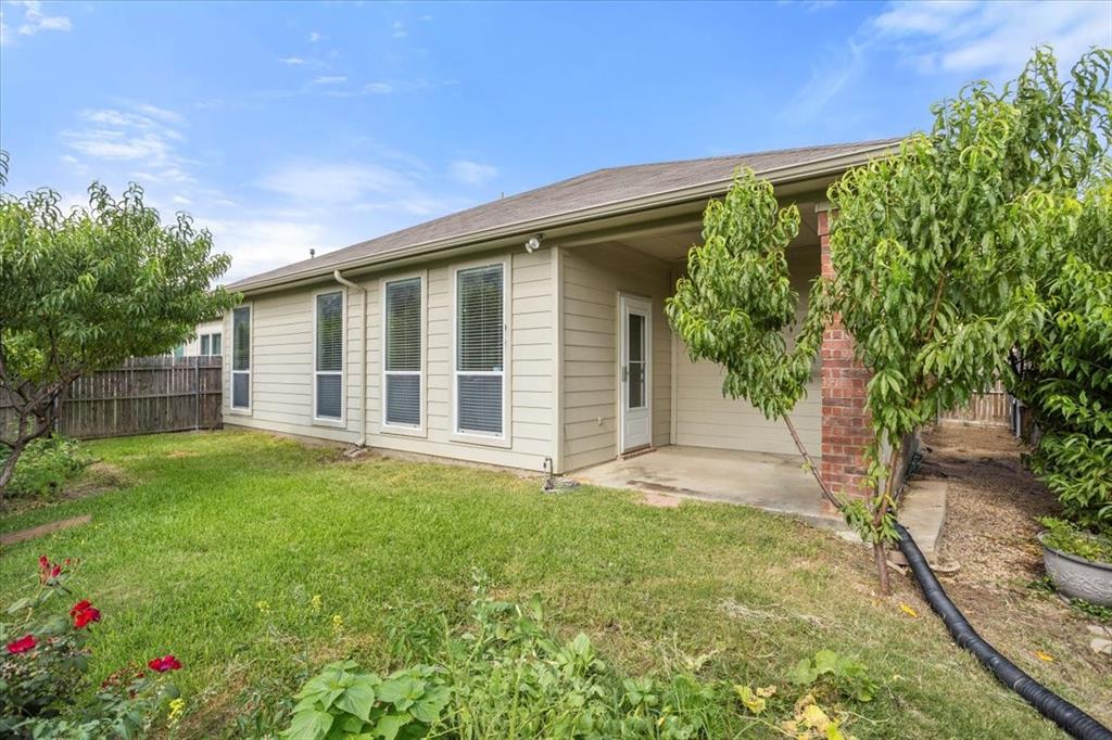 5924 Center Ridge Drive Property Photo 23