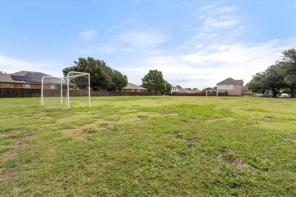 5924 Center Ridge Drive Property Photo 30