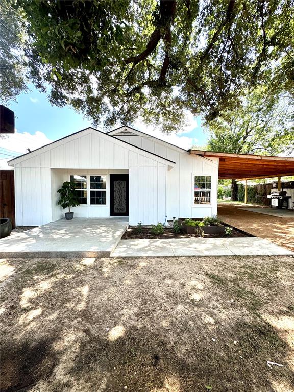 10940 Rylie Crest Drive Property Photo 1