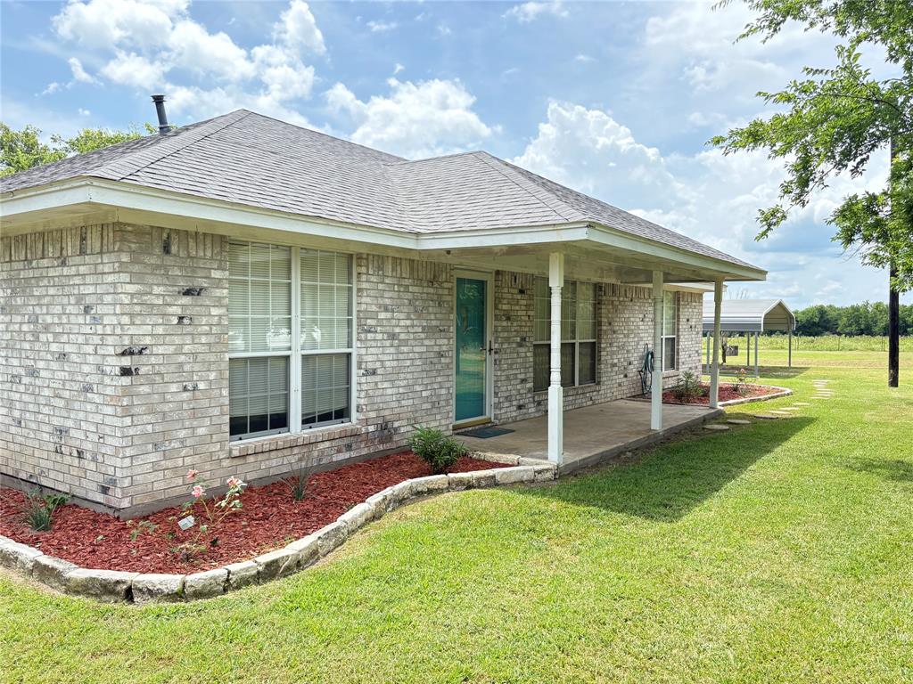 348 County Road 4744 Resi Property Photo 1