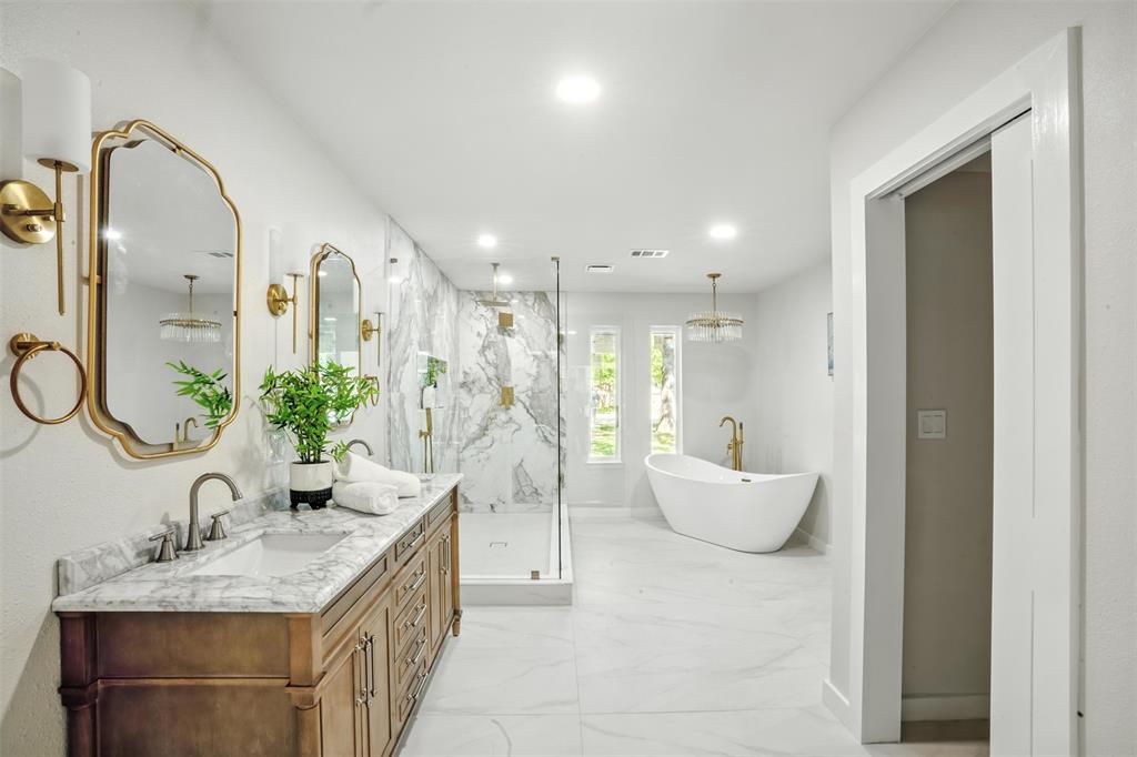 5205 Parliament Drive Property Photo 1