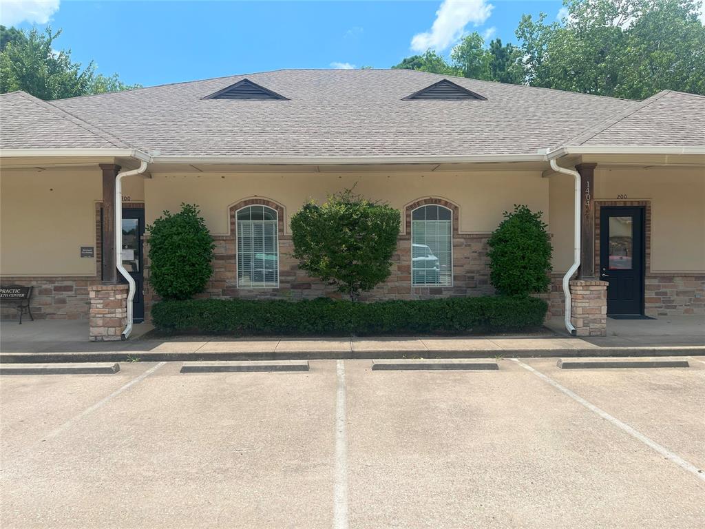 1404 Rice Road 200, 300 Property Photo 1