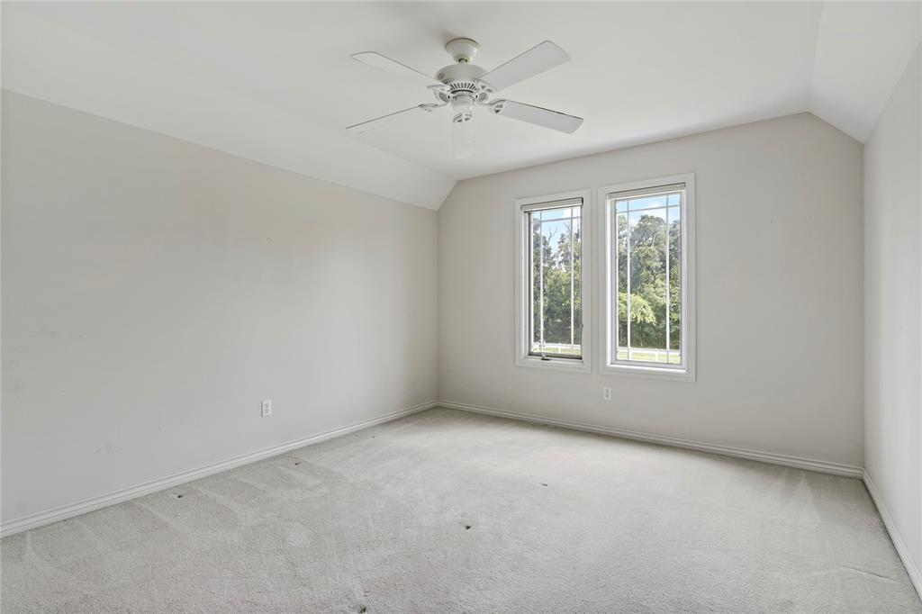 4905 Trails End Property Photo 21