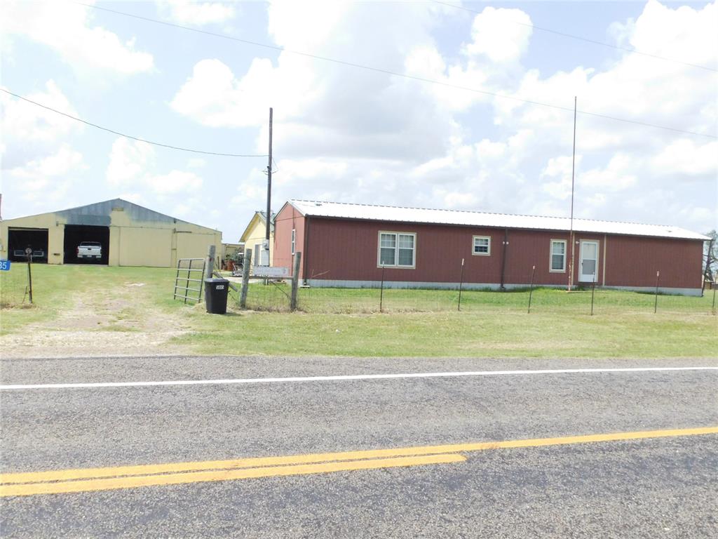 5085 Fm 73 Property Photo 1