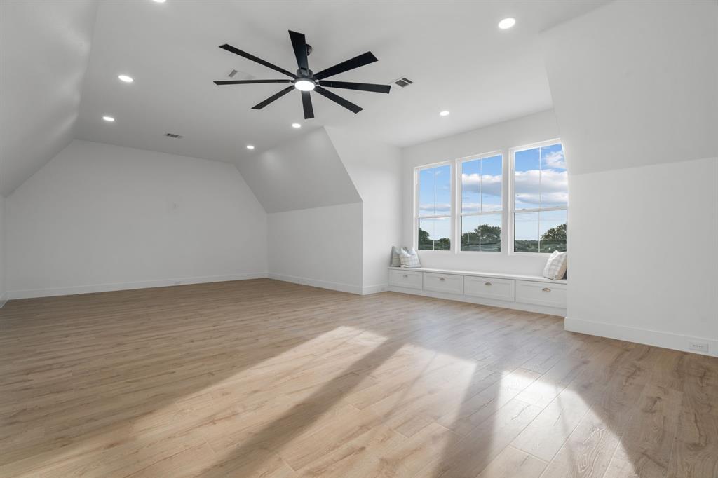 12100 Riek Road Property Photo 35