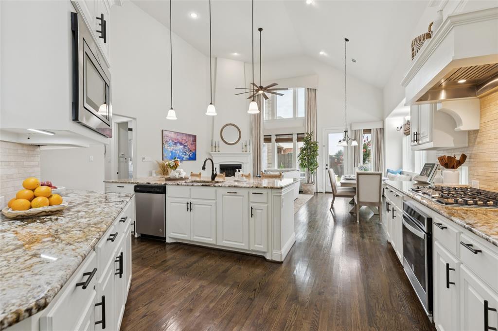 3625 Badger Street Property Photo 6