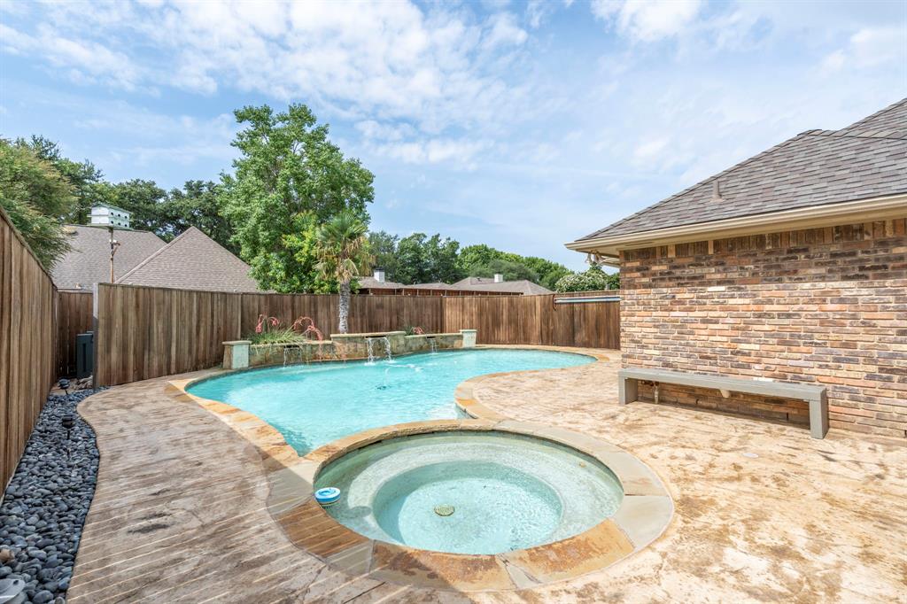 6910 Flintcove Drive Property Photo 1