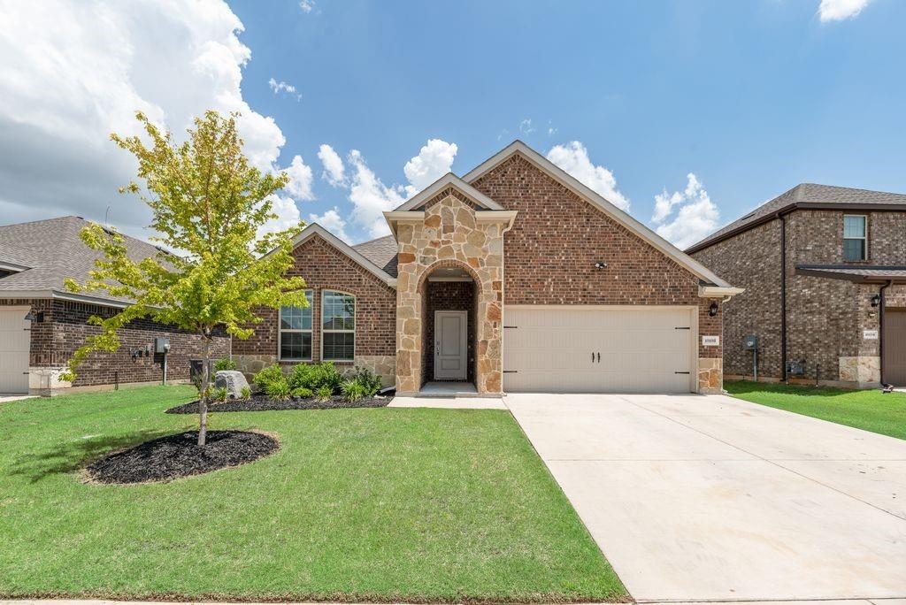 10108 Autumn Leaves Lane Property Photo 1