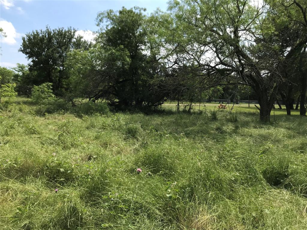 21112 Hill Terrace Drive Property Photo 4