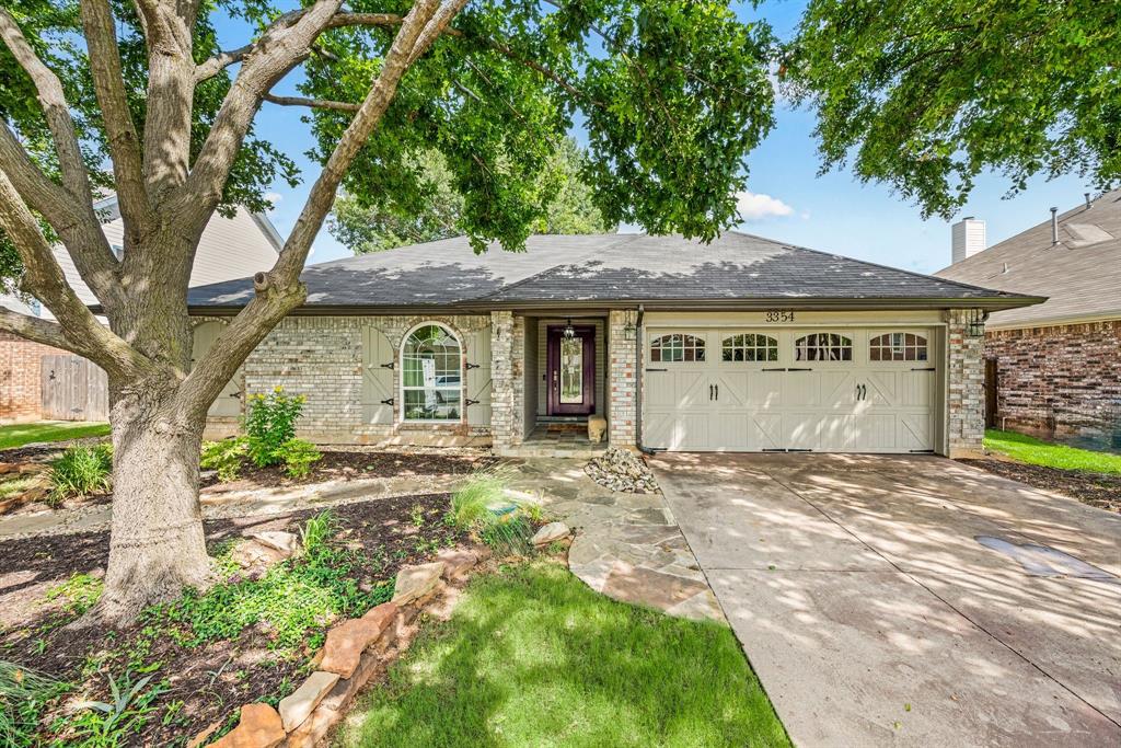 3354 Summerfield Drive Property Photo 1