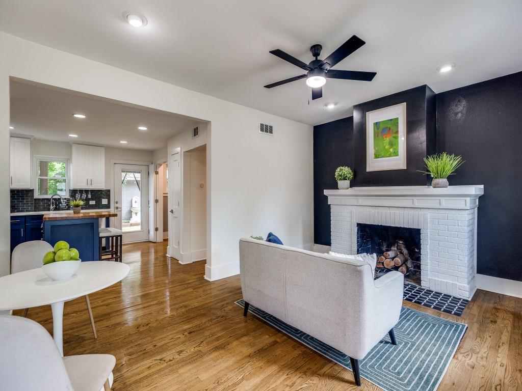 2719 W 12th Street Property Photo 1