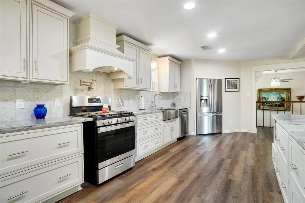110 Vanshire Road Property Photo 1