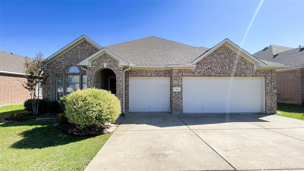 7811 Corona Court Property Photo 1