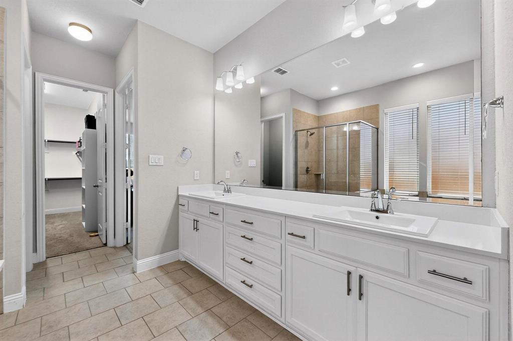 14837 Gentry Drive Property Photo 14