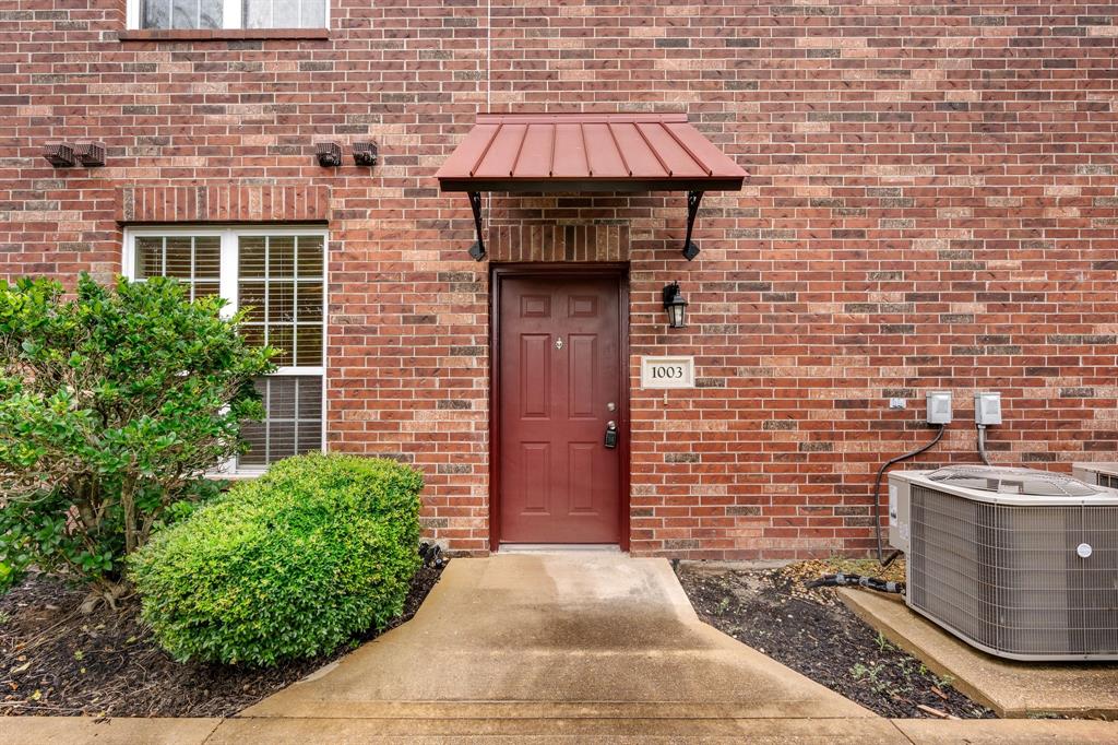 801 Luther Street 1003 Property Photo 1