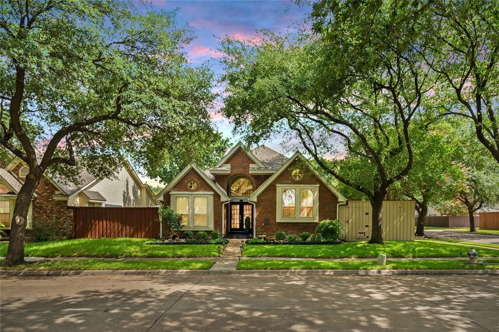 401 Sheridan Trail Property Photo 1