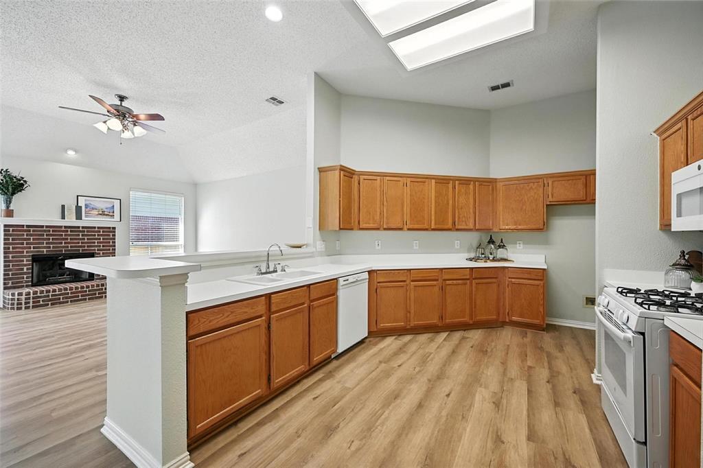 1375 Clear Creek Drive Property Photo 13