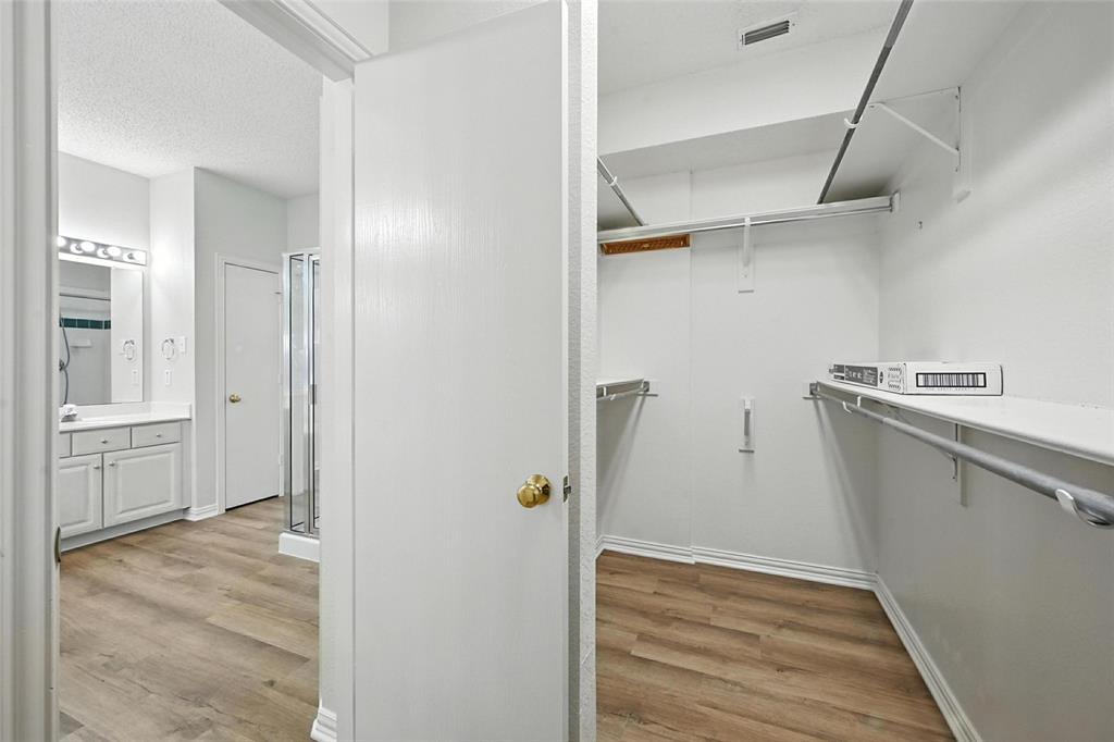1375 Clear Creek Drive Property Photo 32