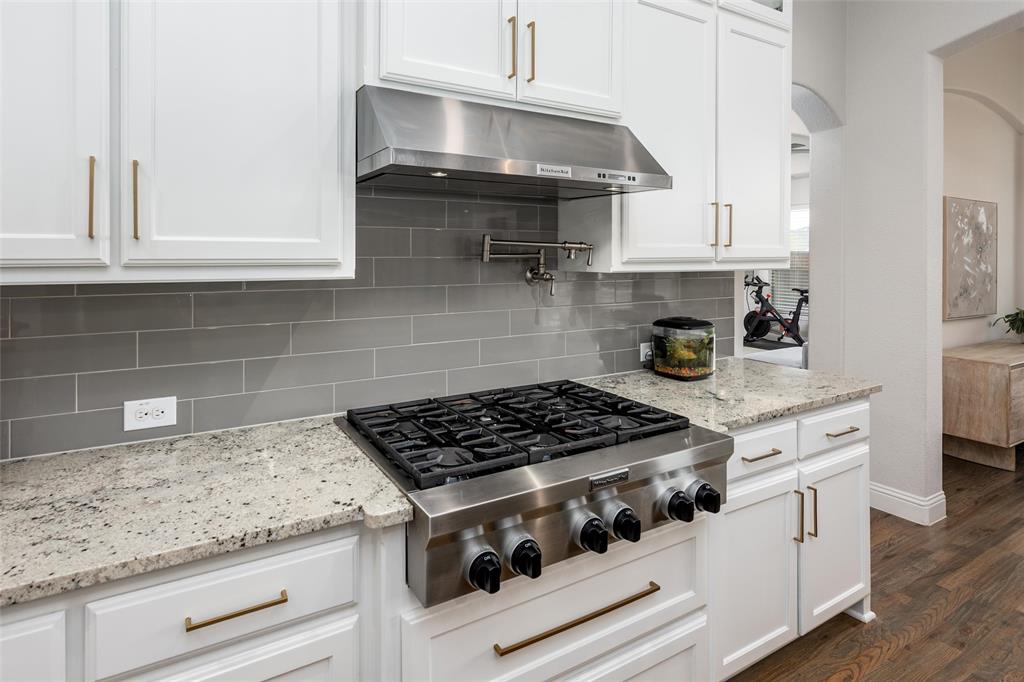 1863 Peppervine Road Property Photo 13