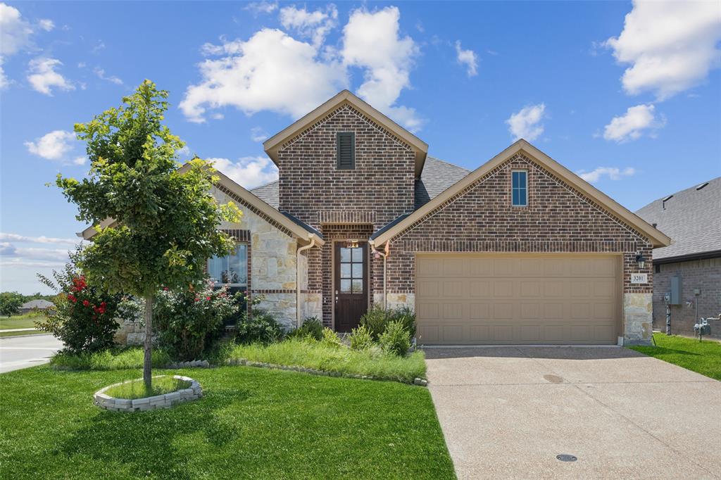 3201 Velma Lane Property Photo 1