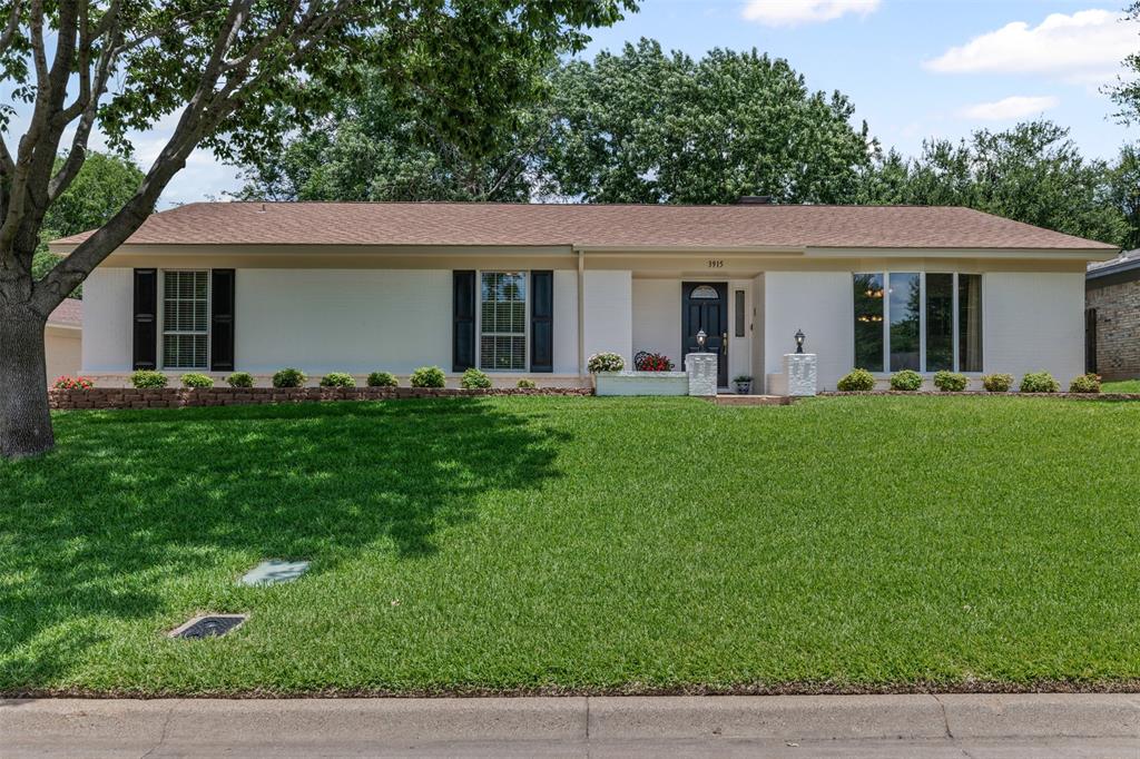 3915 Glenbrook Drive Property Photo 1