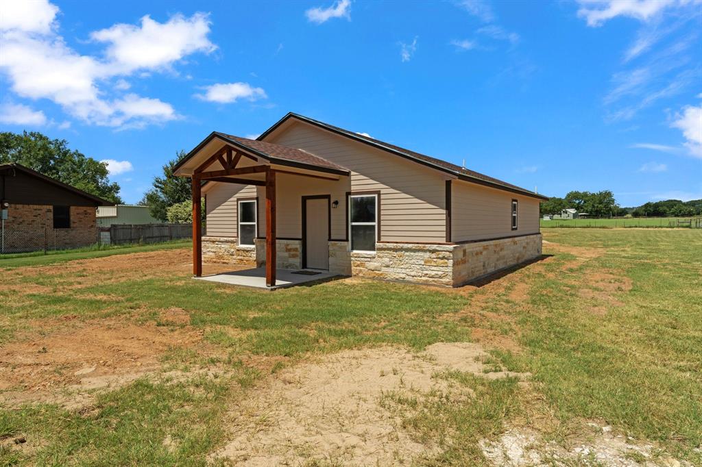 415 County Road 730 Property Photo 1