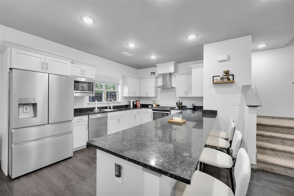 8705 Tudor Place Property Photo 1