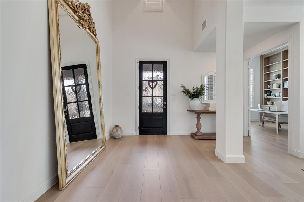 3308 Zenyatta Court Property Photo 4
