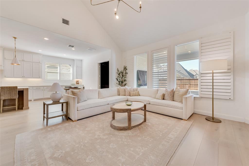 3308 Zenyatta Court Property Photo 8