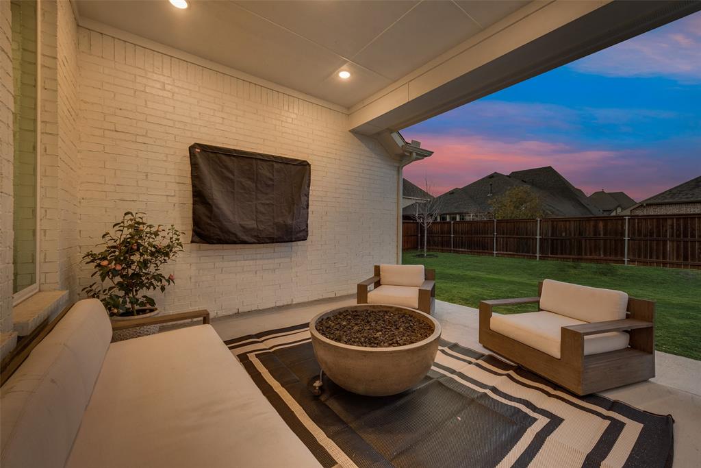 3308 Zenyatta Court Property Photo 38
