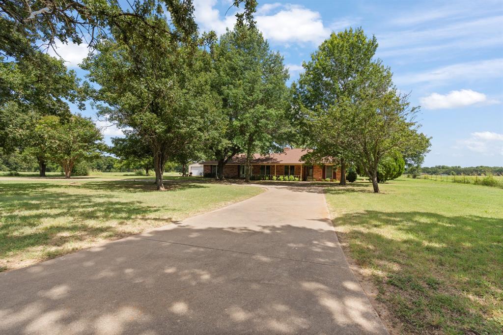 6140 County Road 402 Property Photo 1