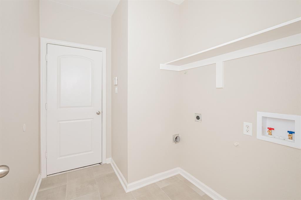 1064 Alyssa Lane Property Photo 22