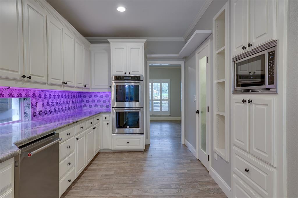 4502 Ridgecrest Drive Property Photo 8