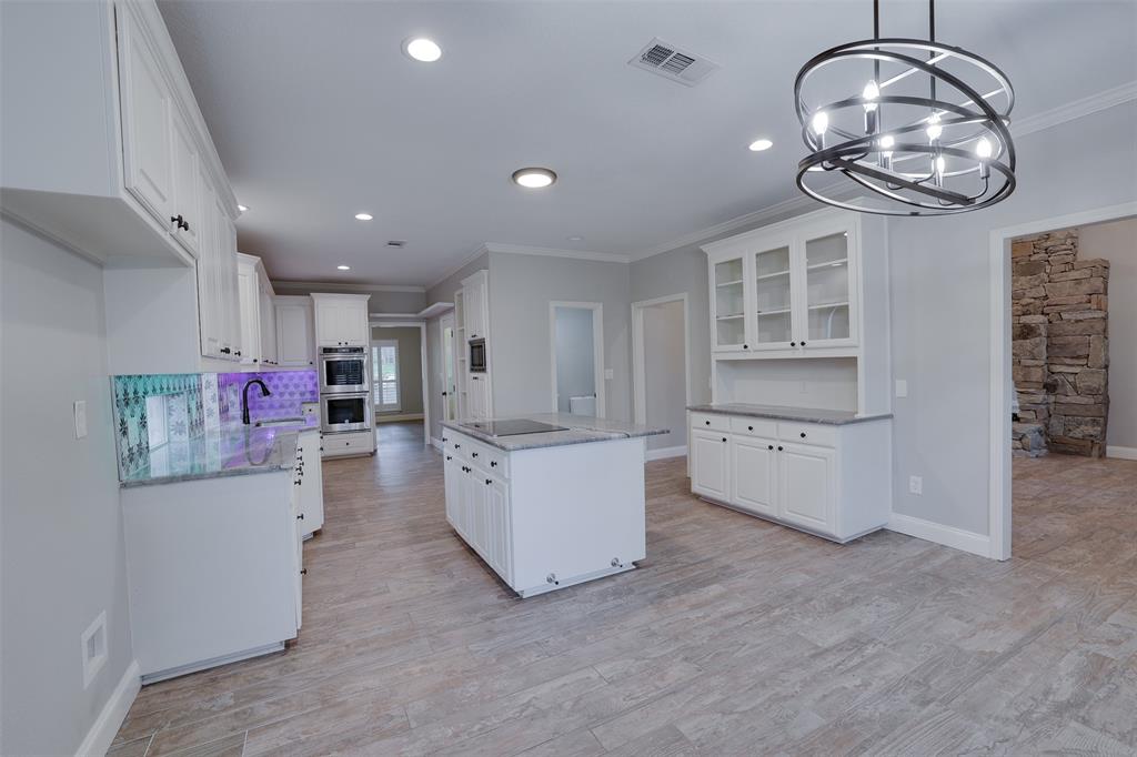 4502 Ridgecrest Drive Property Photo 10