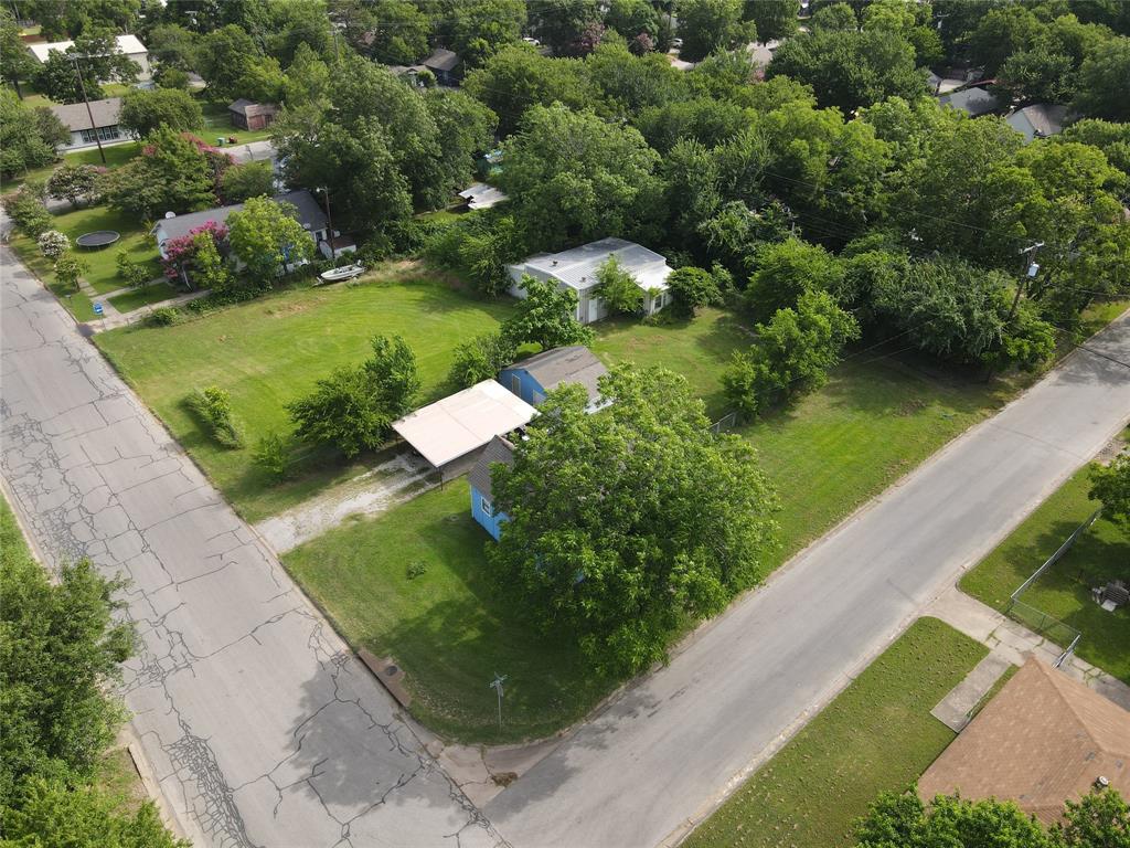 603 E Thomas Street Property Photo 2