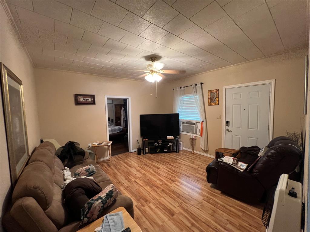603 E Thomas Street Property Photo 5
