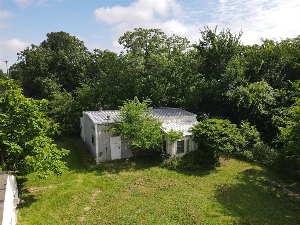 603 E Thomas Street Property Photo 15