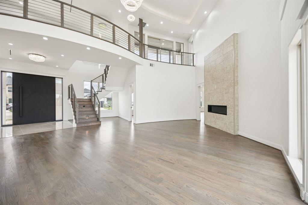 1933 Noe Boulevard Property Photo 10