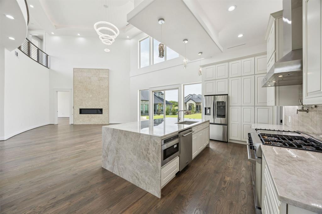 1933 Noe Boulevard Property Photo 14