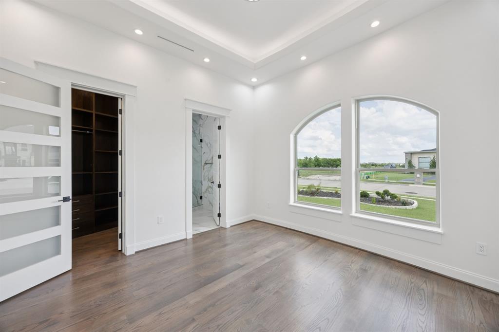 1933 Noe Boulevard Property Photo 26