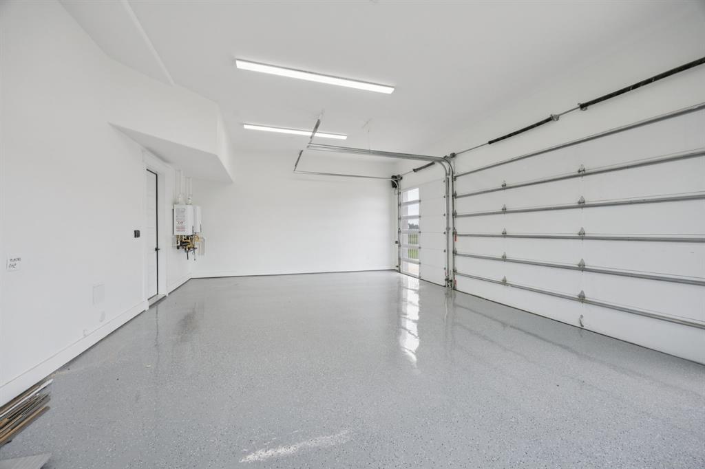 1933 Noe Boulevard Property Photo 28