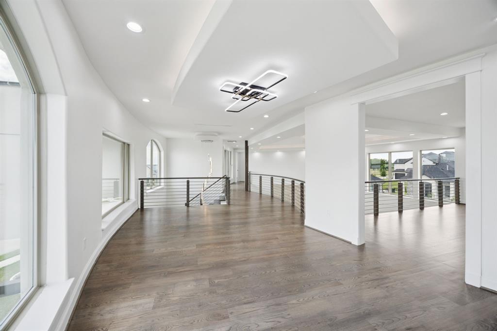 1933 Noe Boulevard Property Photo 30