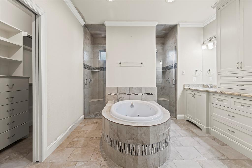 7806 Garner Road Property Photo 16