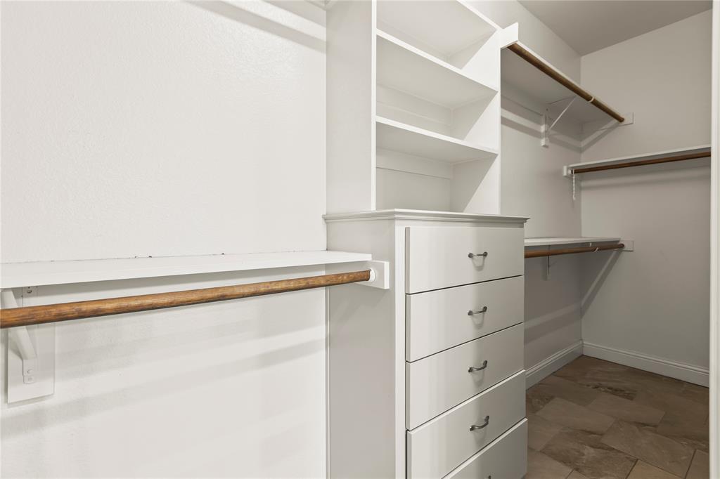 7806 Garner Road Property Photo 19