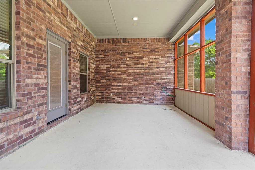 7806 Garner Road Property Photo 32