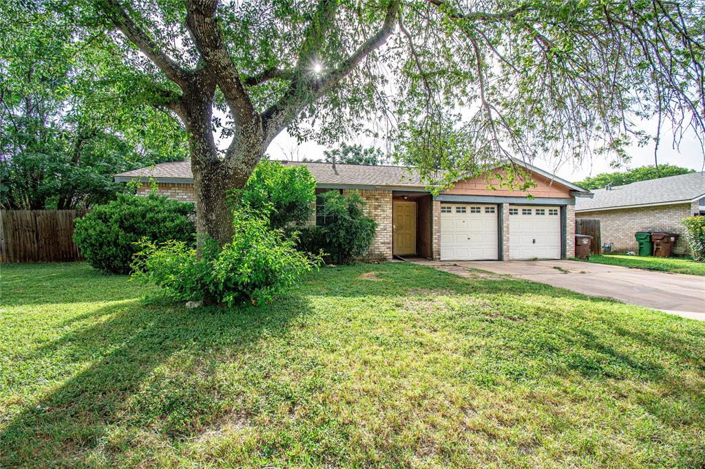 1914 Cameo Drive Property Photo 1