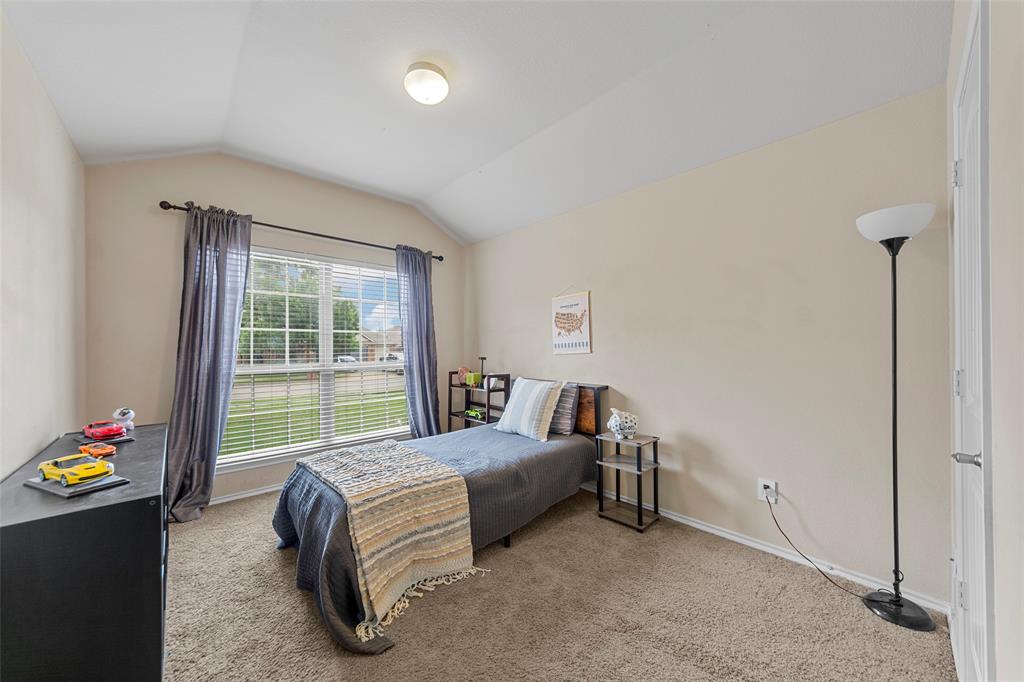 1514 Greenbrier Drive Property Photo 22