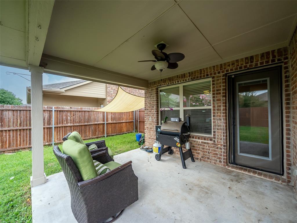1514 Greenbrier Drive Property Photo 33